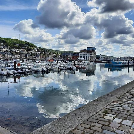 Appartement Renove Avec Vue Sur Mer A Fecamp ! Luaran gambar